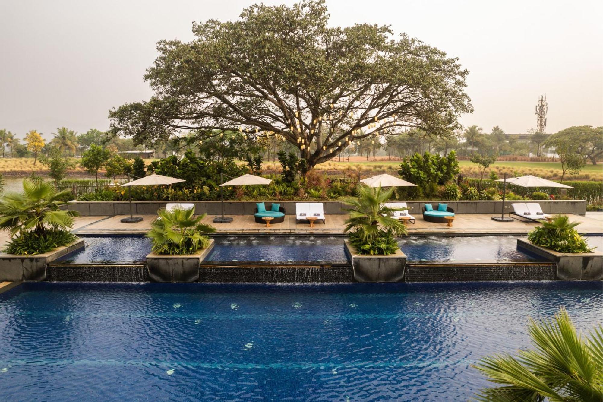 Jw Marriott Hotel Bengaluru Prestige Golfshire Resort & Spa Avati Exterior photo