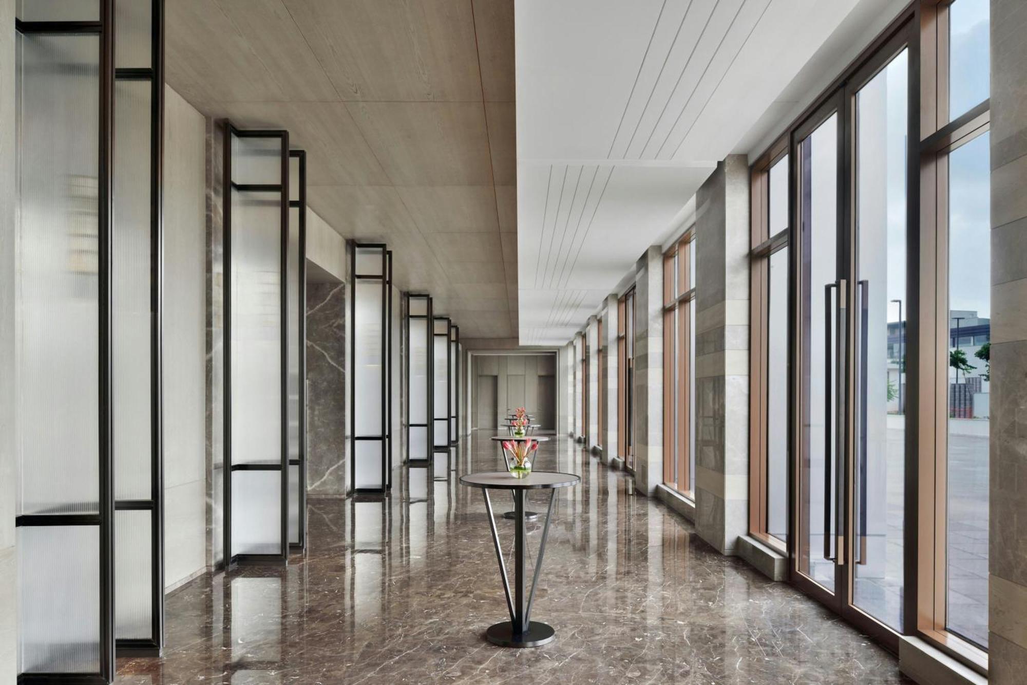 Jw Marriott Hotel Bengaluru Prestige Golfshire Resort & Spa Avati Exterior photo